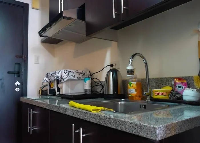 Luxury In Pasig Fastwifipoolsmartlock Manila
