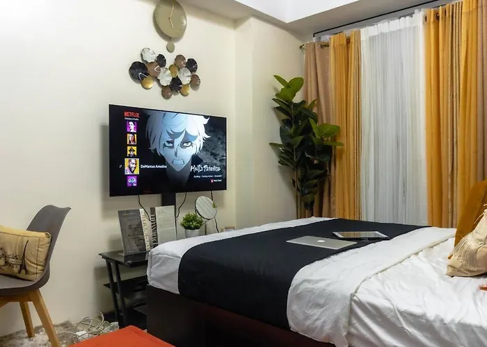 Luxury In Pasig Fastwifipoolsmartlock Apartment *