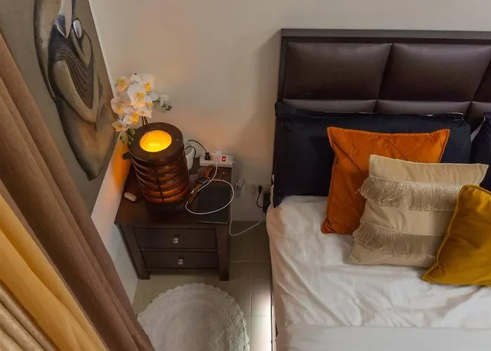 Apartment Luxury In Pasig Fastwifipoolsmartlock