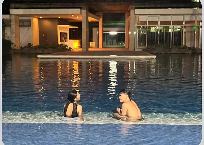 Luxury In Pasig Fastwifipoolsmartlock Apartment Manila